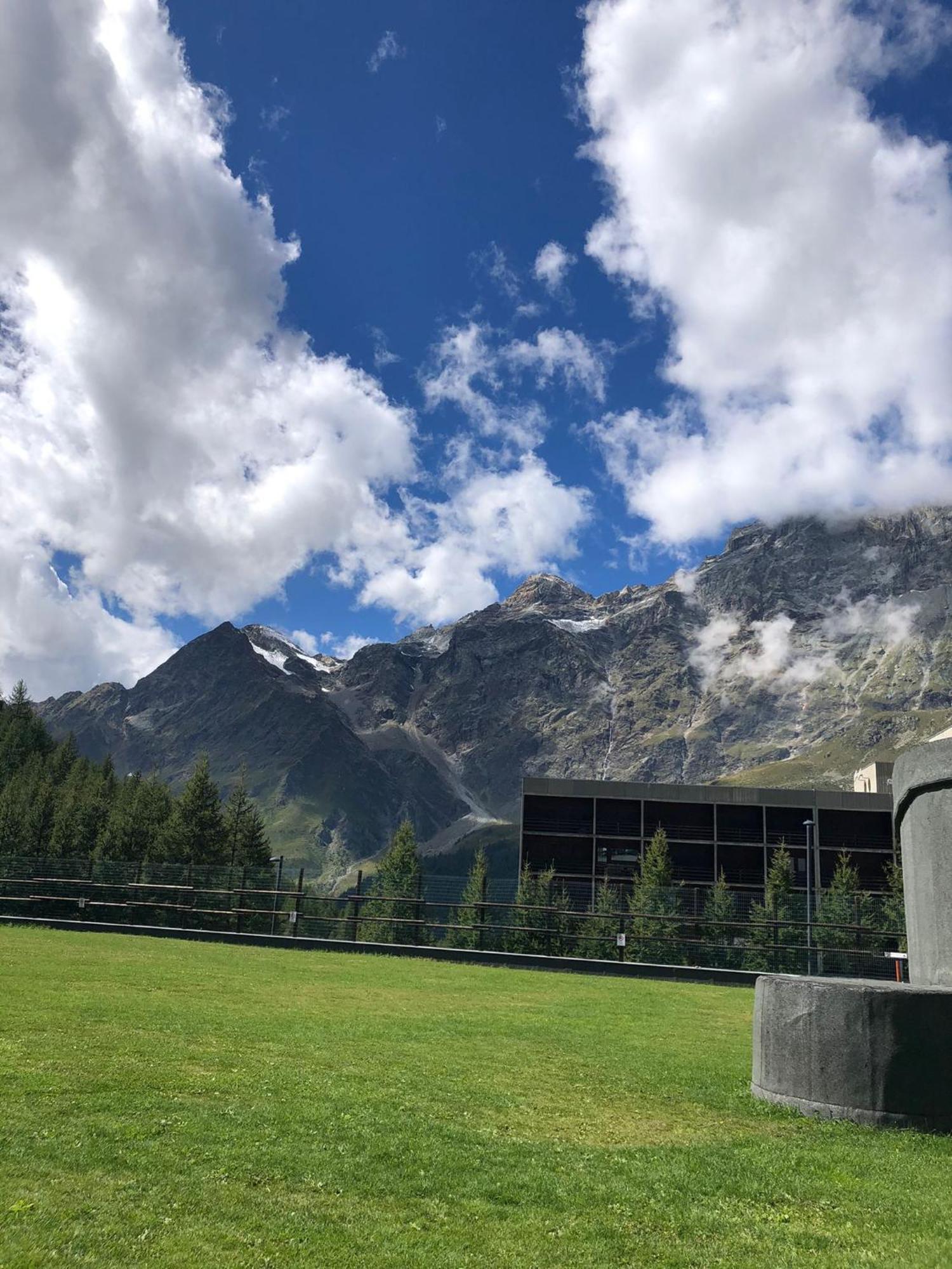 Cervinia - Matterhorn Apartments Breuil-Cervinia Exteriör bild